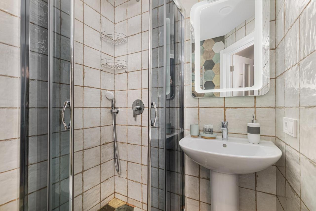 Suites On Chaikovskogo Odessa Zewnętrze zdjęcie